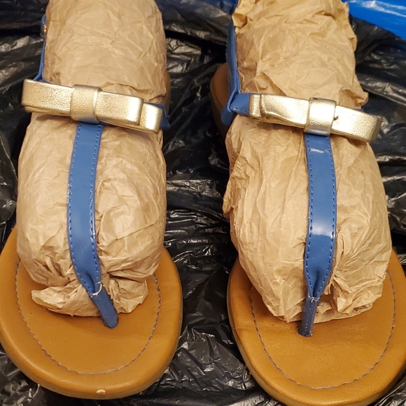 Women's Thong Sandals- Blue - Picture 4 of 15